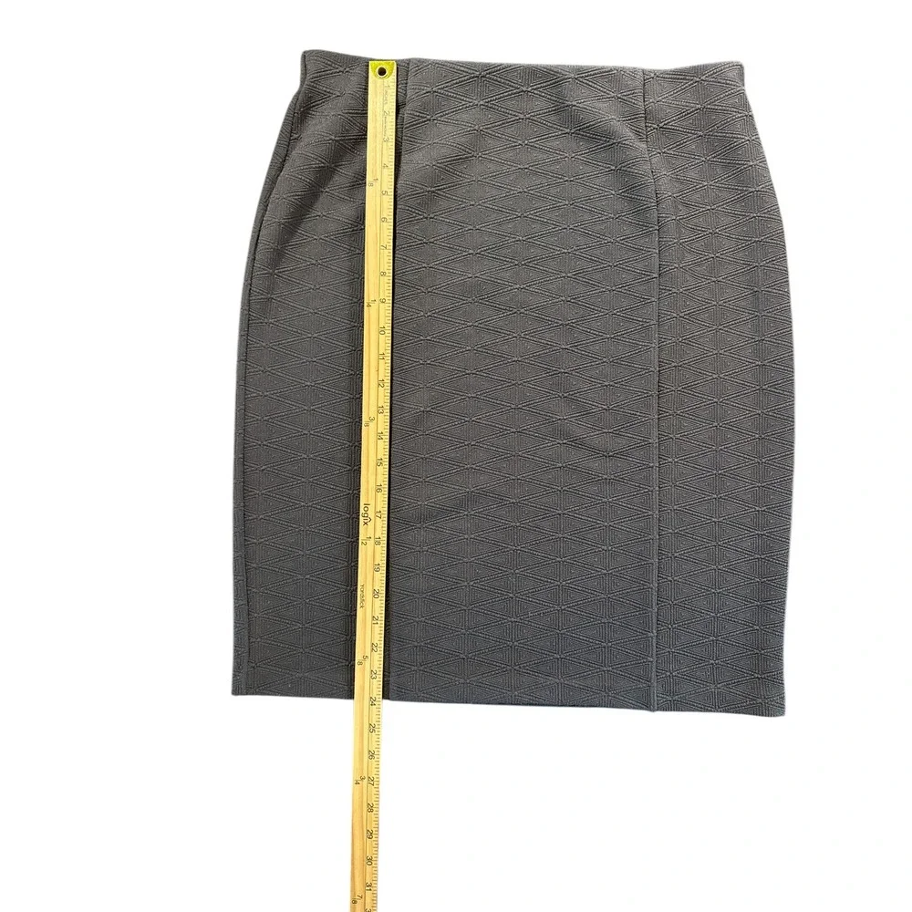 Dress Barn Elastic‎ Waist Pencil Skirt Geometric Pattern Textured Gray Size L